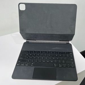 iPad Pro 12.9-inch (4th generation) Keyboard